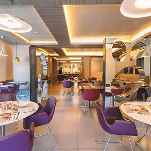 Отель Mercure Centro Colosseo, Рим